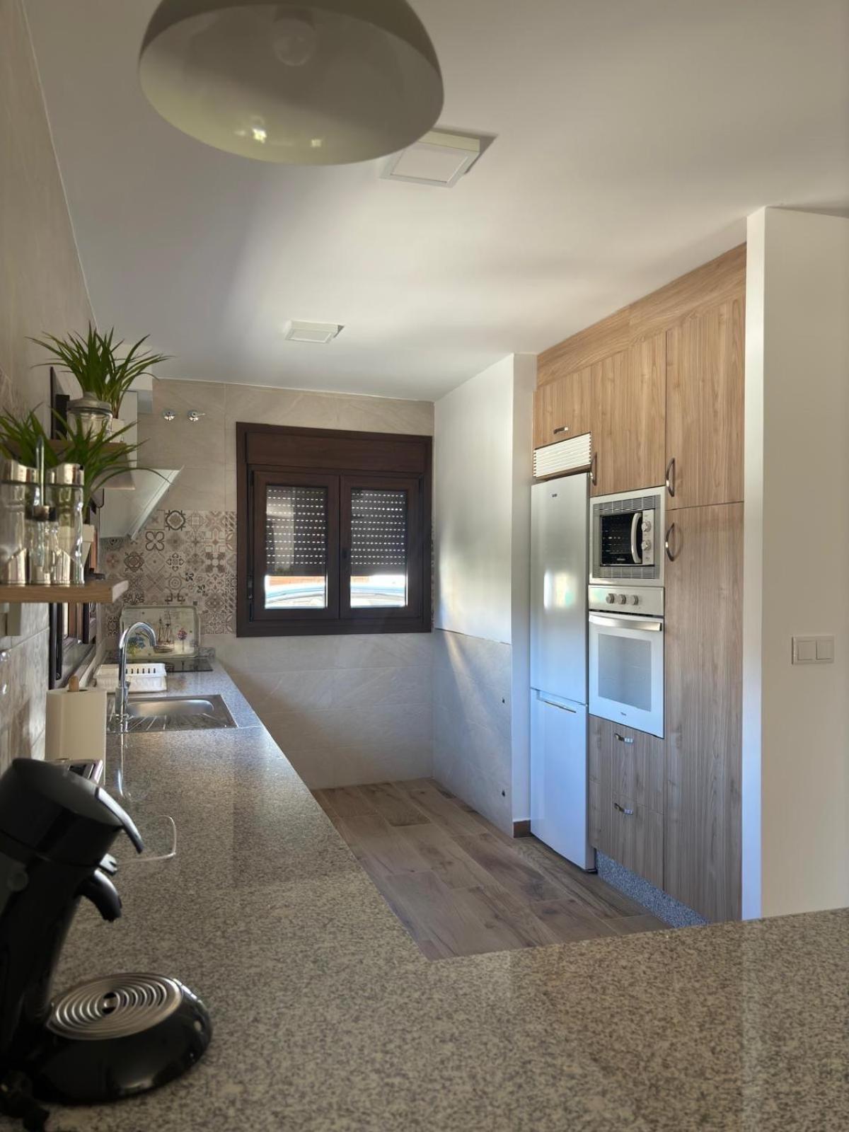 Apartamento El Hondon Del Lugar Hoyos Exterior foto