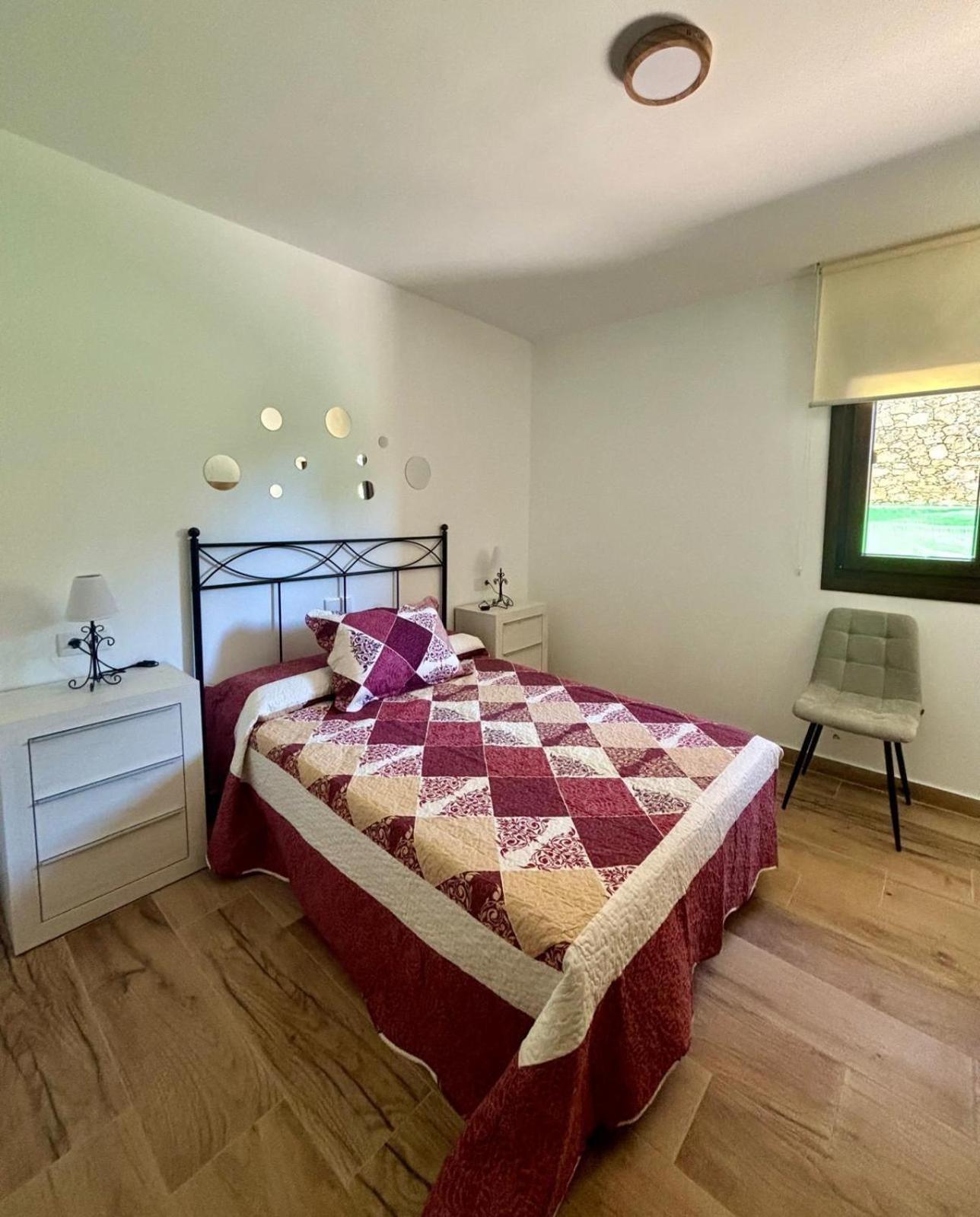 Apartamento El Hondon Del Lugar Hoyos Exterior foto