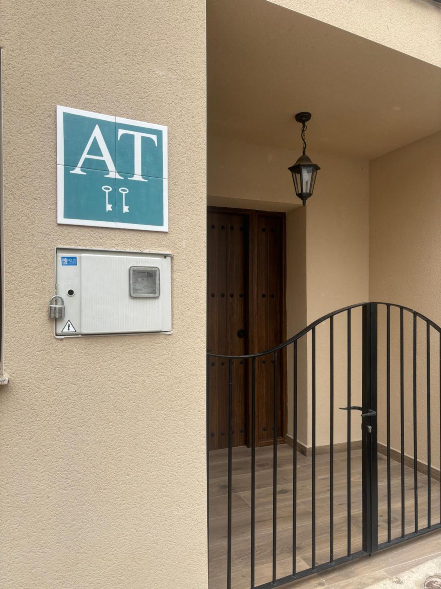 Apartamento El Hondon Del Lugar Hoyos Exterior foto