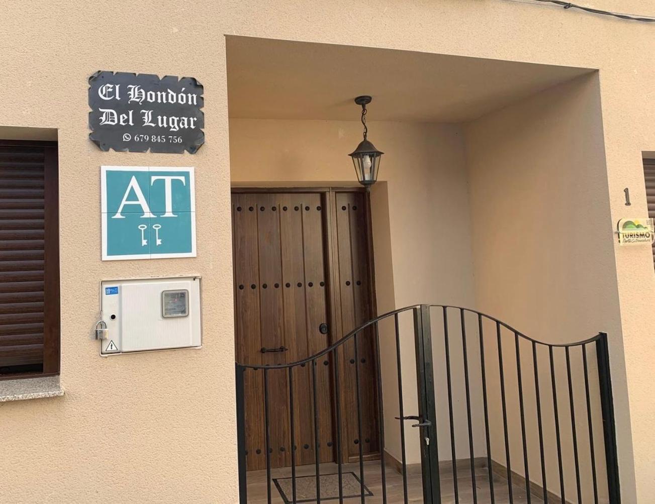 Apartamento El Hondon Del Lugar Hoyos Exterior foto